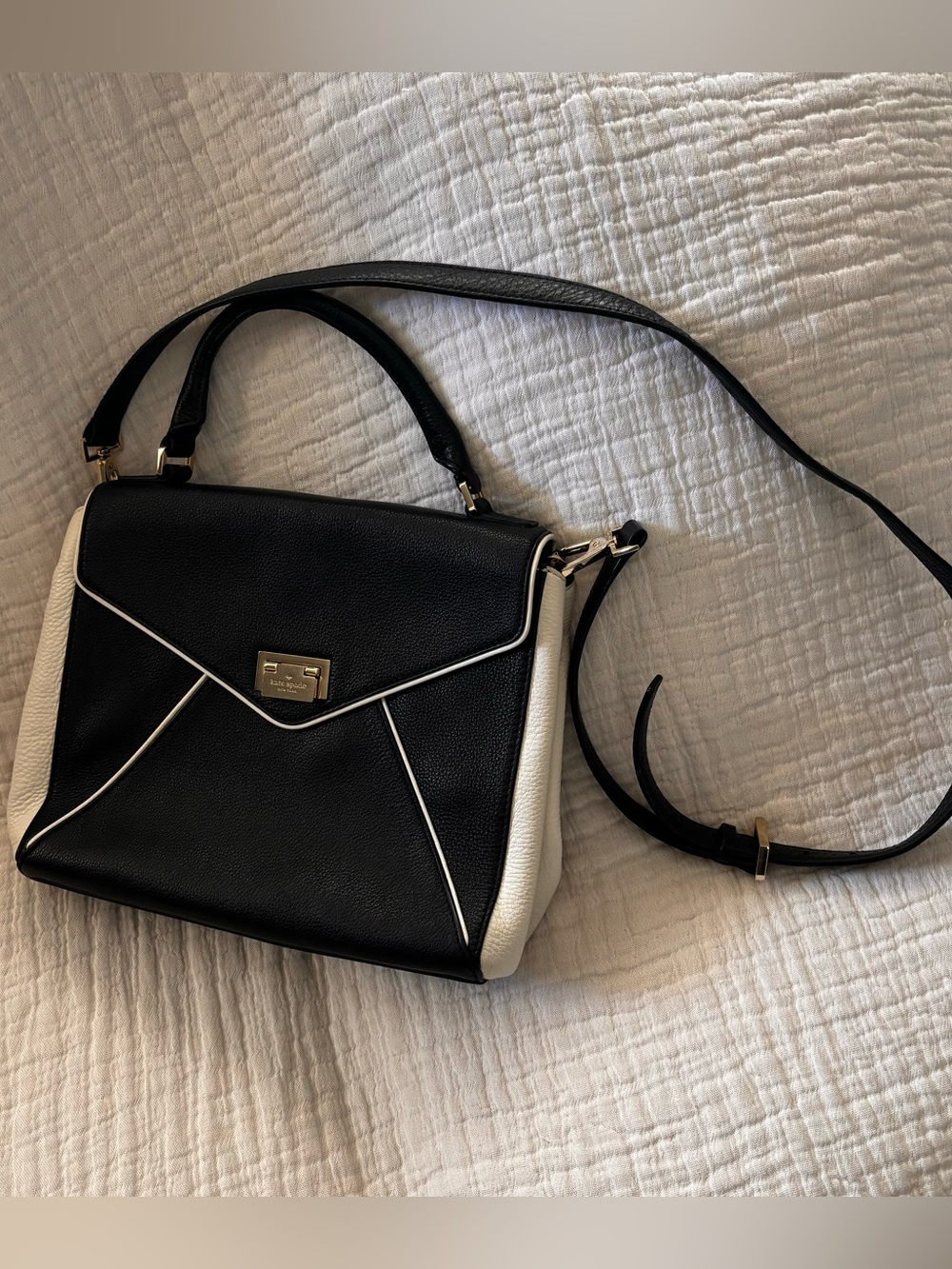 Kate Spade “Laurel Wesley Place” Black and Beige Satchel Purse